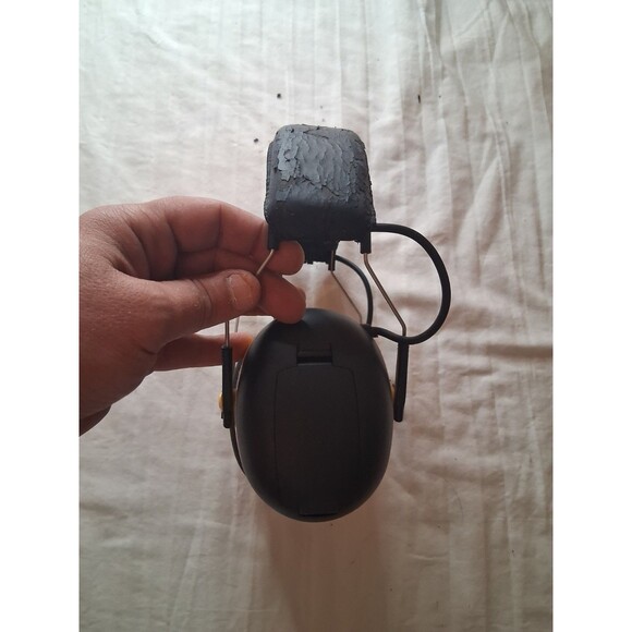 VINTAGE Peltor3M Safety Work Tunes AM/FM Headphones Hearing Protector NONWORKING - Picture 3 of 6